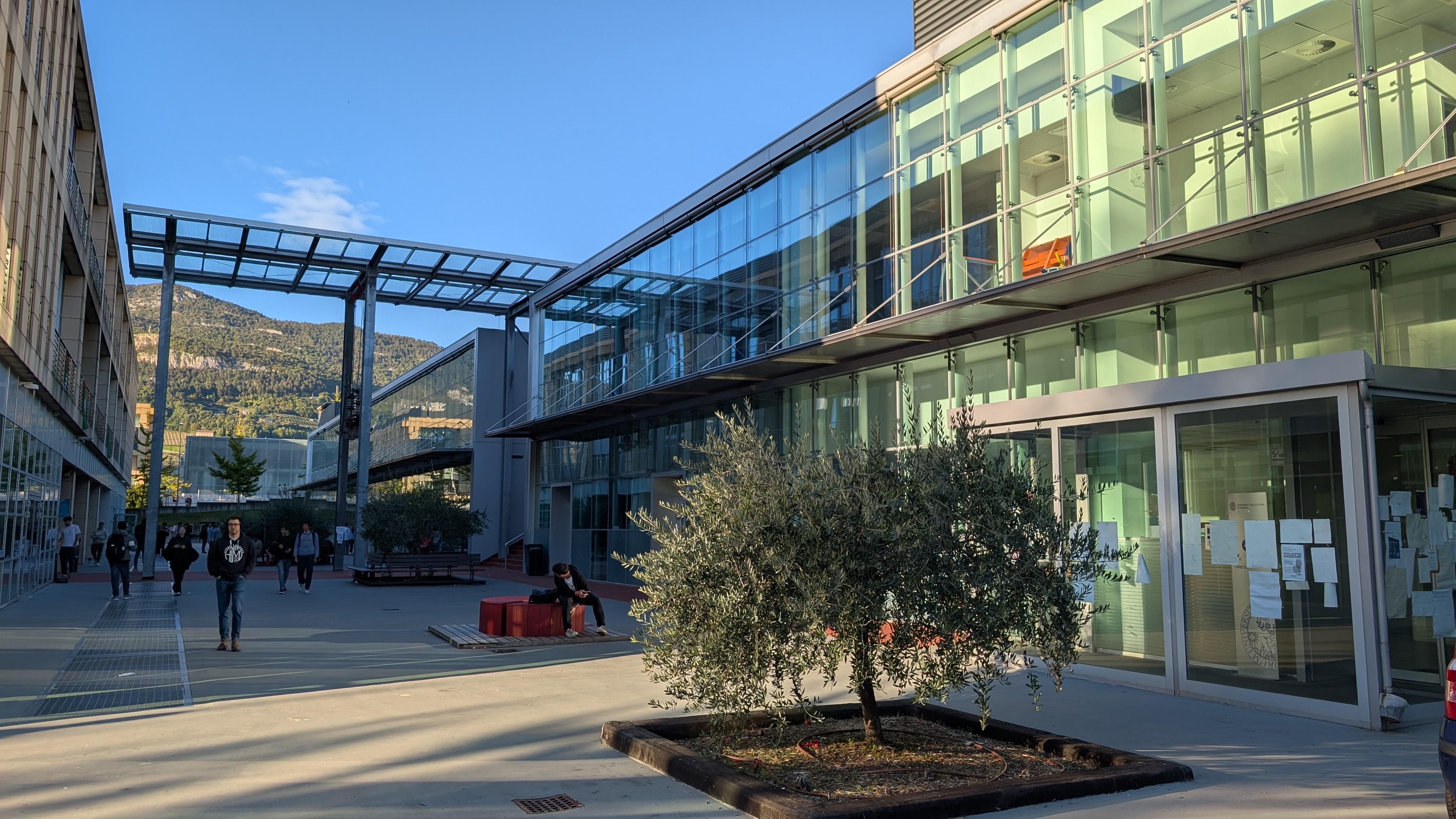 Call for applications to double-degree programs 2026/27